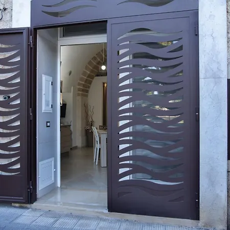La Lanterna *
